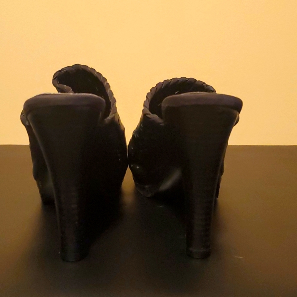 Carlos Santana Leather Mules - Picture 3 of 4